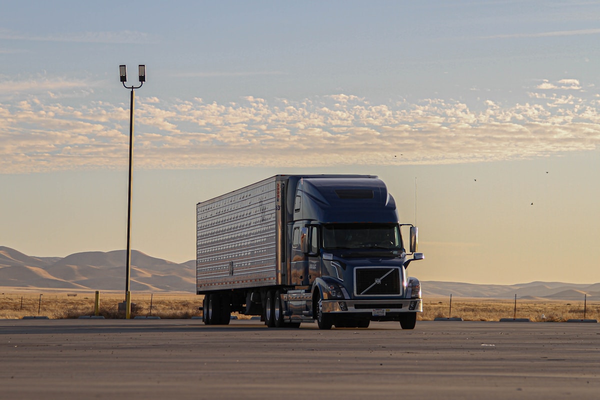 Professional tractor trailer